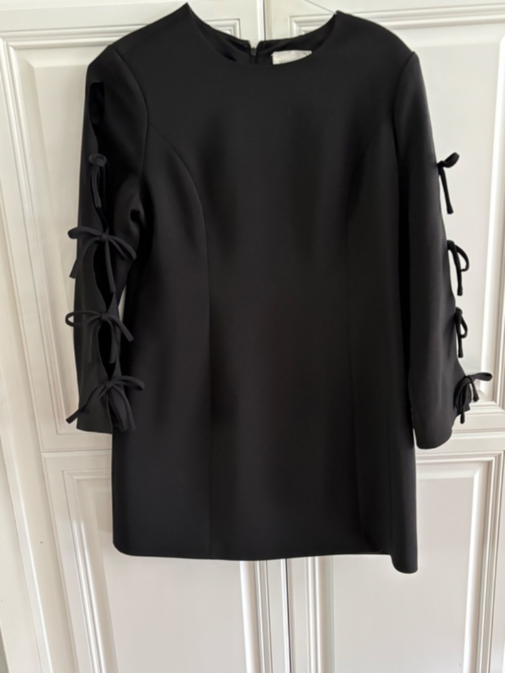 Hyacinth House Black Bow Sleeve Belinda Mini Dress Size L - Picture 3 of 4